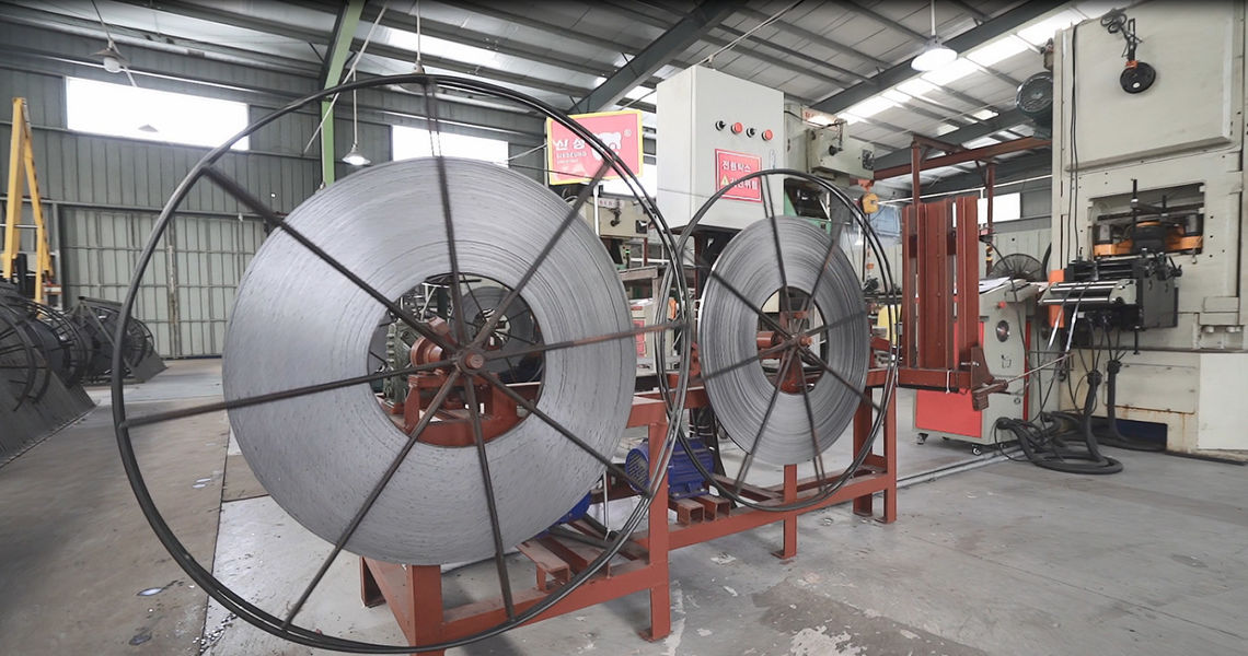 SINSEUNG TOOLS（QINGDAO） CORPORATION производственная линия производителя