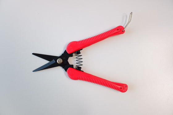 Купить Сборник ножниц для ремесленников изготовления ножниц с пластиковой рукояткой Производство в сети