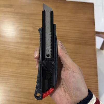 Алюминиевая ручка 18 мм Услужные ножи Высокоуглеродистая стальная лезвие 16045 мм Необходимые режущие инструменты для мастерских и строительства